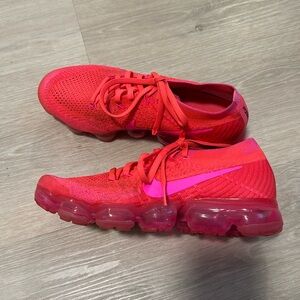 Nike Vapor Max Hot Pink; Size 8